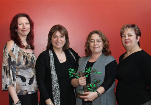 Marie-Josée Girouard (enseignante TTS), Carole Paquin (coordonnatrice département TTS), Manon Germain (étudiante récipiendaire du Prix Diane Lafrance) et Lucie Comeau (directrice des études du Cégep de Trois-Rivières).