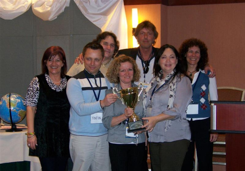 Brigitte Richard, Steve Mélançon, Richard Lapointe, Lyne Héroux, Bernard Dusseault, Chantal Ouellet et Danielle Gauvin.