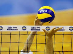 Volleyball - deux mains qui se disputent le ballon au filet