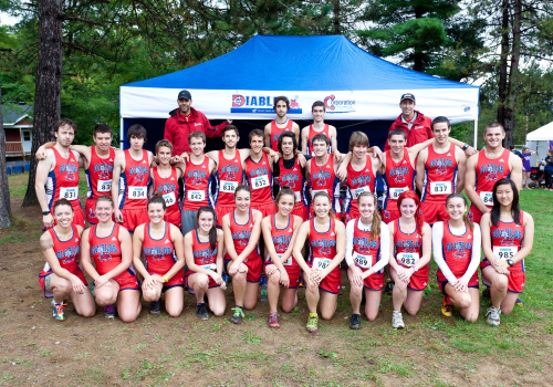 L'équipe 2013 de crosscountry les Diablos