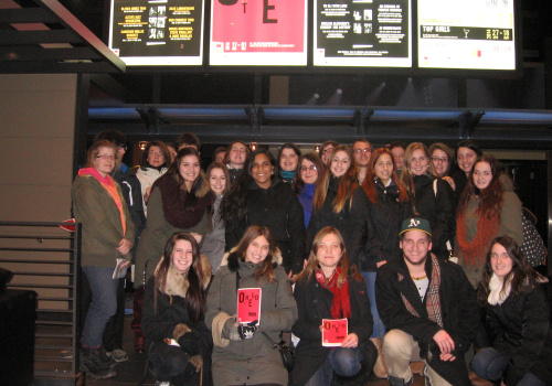 Un groupe d'étudiants au Centre Segal