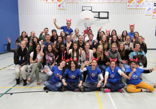 Les participants et leurs entraineurs au Grand défi Pierre Lavoie