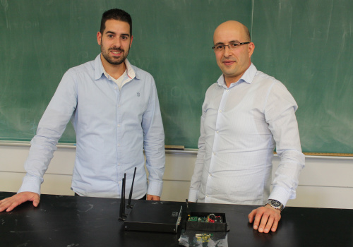 Marc-André Déry, coorganisateur des midis Techno-Innovation, en compagnie de Naimi Boubekeur, conférencier.