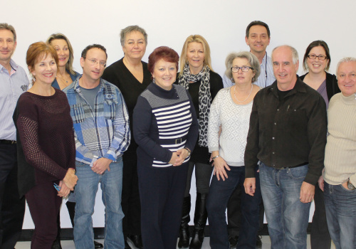 Pierre Juneau (formateur), Christiane Dufort, Denise Langevin, Normand Bordeleau, Nancy Redmond, Marielle Hamel, Édith Lafontaine (conseillère en emploi), Marlène Ferland, Denis Filion (formateur), Gilles Toupin, Kim Bertrand (chargée de projet) et Normand Labarre. Absents sur la photo : Claude Arseneault, Ruth Deschesne et Sylvie Gauthier.