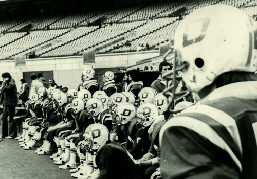 L’équipe de football des Diablos en 1975.
