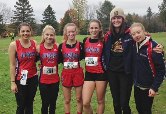 L'équipe féminine de crosscountry Diablos.