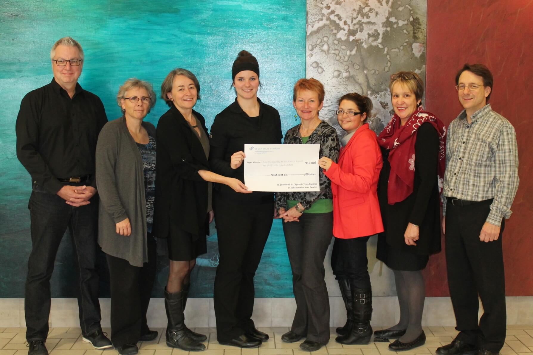 Jean Des Lauriers, Carole Gagné, Lise Ouellet, Priska Kirouac, Danièle Gauthier, Caroline Girard, Sylvie Doucet et René Duchemin. Absents lors de la prise de photo : Geneviève Raymond , Pierre Letarte et Chantal Desrosiers.