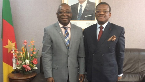 Philippe Mpeck, directeur de la coopération et du développement international au Cégep de TR et le nouveau premier ministre du Cameroun, M. Joseph Dion NGUTHE