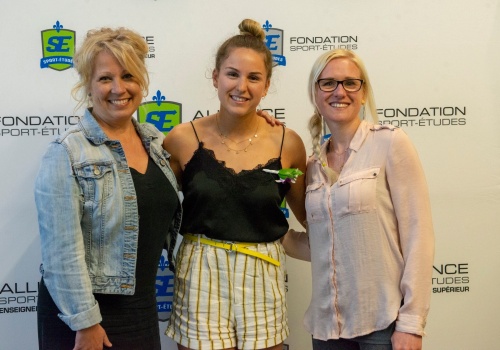 Marie-Claude Brasseur, Marie-Frédérique Poulin et Geneviève Marcouiller