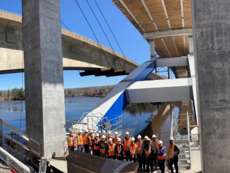 Le pont des Piles comme salle de classe en Génie civil