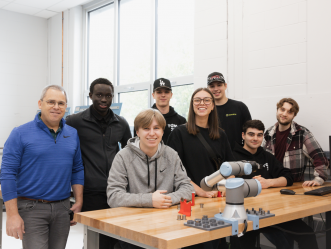 Le Cégep hôte de la compétition internationale de robotique Robotfly Plus