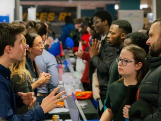 Festistages : une soirée de réseautage riche en rencontres  