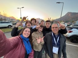 Délégation d'accompagnateurs et d'étudiants au Val Robot Challenge 2026